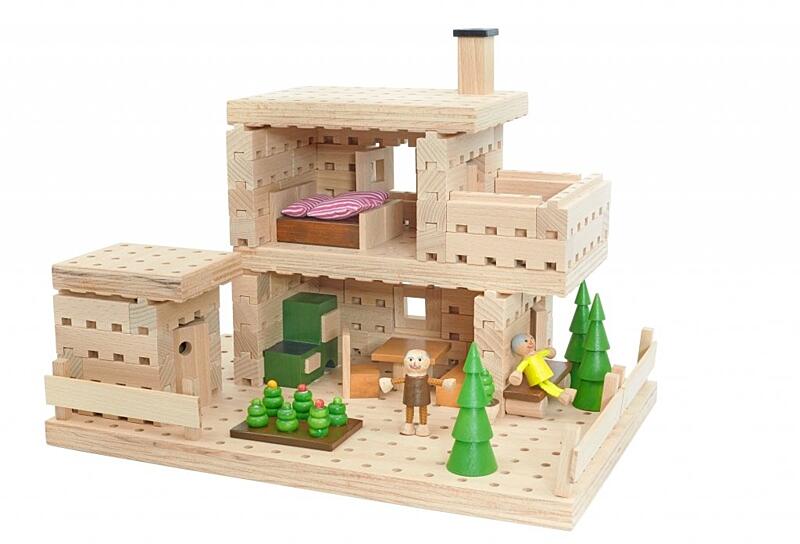 makura dřevěná stavebnice chata 180 dílů 1